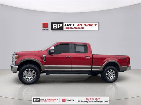 Used 2022 Ford F250 Lariat w/ Lariat Ultimate Package image 2
