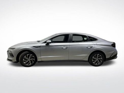 New 2026 Hyundai Sonata Blue image 10