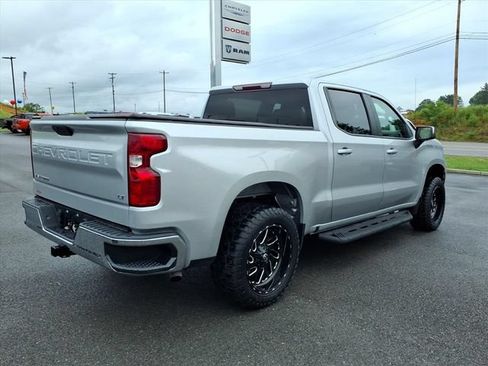 Used 2022 Chevrolet Silverado 1500 LT AWD/4WD image 6