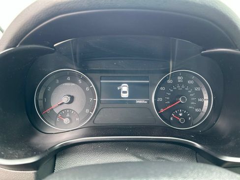Used 2024 Kia Forte LXS w/ LXS Technology Package FWD image 11