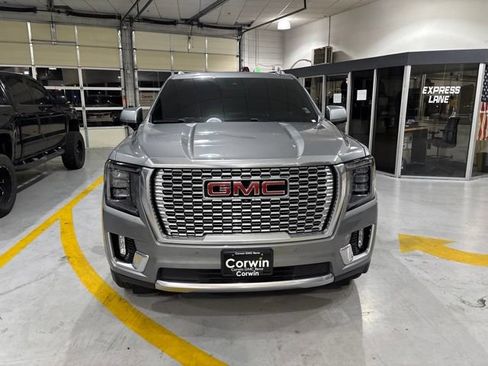 Used 2023 GMC Yukon Denali w/ Max Trailering Package AWD/4WD image 2