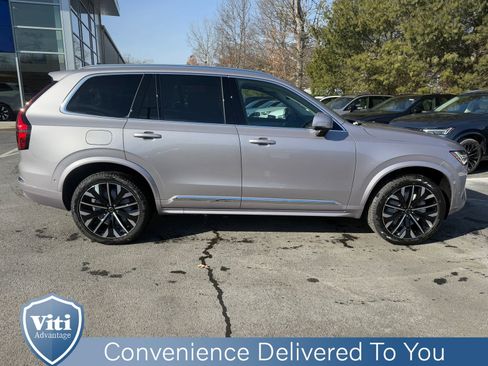 New 2026 Volvo XC90 B6 Plus w/ Protection Package Premier image 9