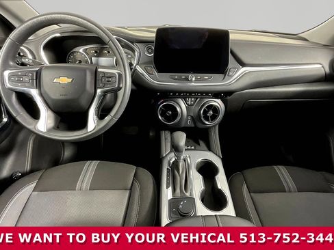 Used 2024 Chevrolet Blazer LT w/ Convenience Package FWD image 7