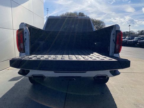 Used 2023 GMC Sierra 1500 AT4 w/ AT4 Premium Package image 7