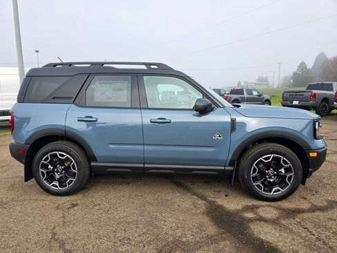 New 2025 Ford Bronco Sport Outer Banks w/ Outer Banks Tech Package+ image 15