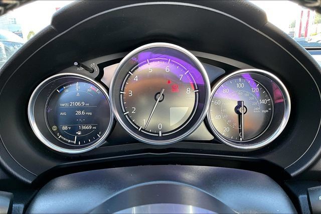 Used 2025 MAZDA MX-5 Miata RF Club w/ Weather Package RWD image 12