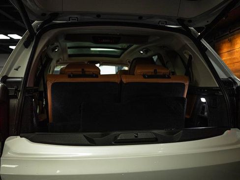 Used 2020 BMW X7 xDrive40i w/ Premium Package image 7