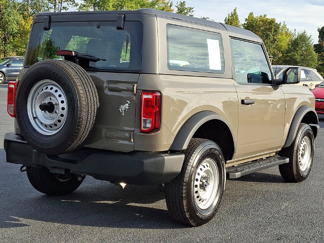 Used 2025 Ford Bronco 2-Door AWD/4WD image 9