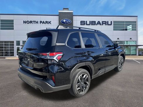 Certified 2025 Subaru Forester Premium image 3