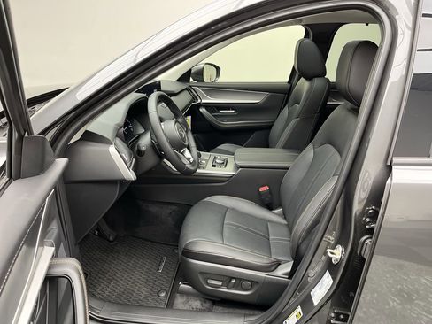 Used 2025 MAZDA CX-90 3.3 Turbo w/ Preferred Package image 3