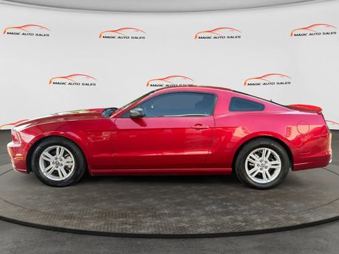 Used 2013 Ford Mustang Coupe RWD image 7