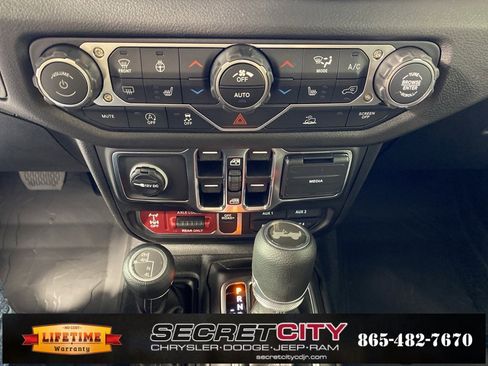 New 2026 Jeep Wrangler Unlimited Sport image 22