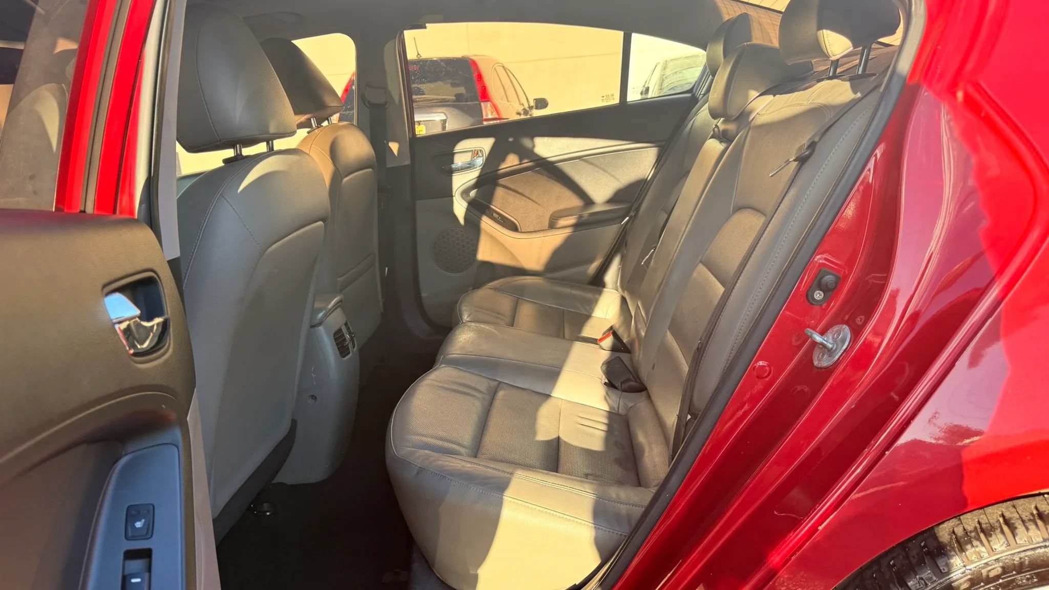 Used 2014 Kia Forte EX w/ Premium Package FWD image 13