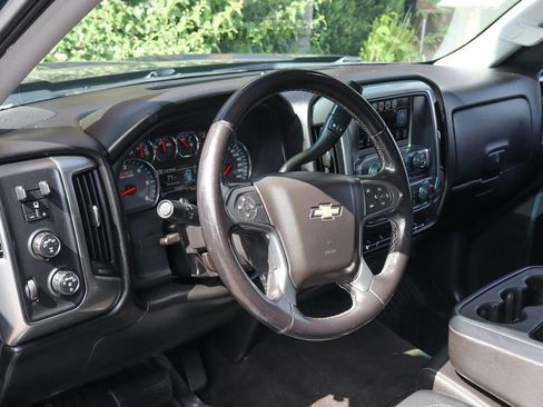 Used 2018 Chevrolet Silverado 1500 LT w/ Texas Edition AWD/4WD image 21