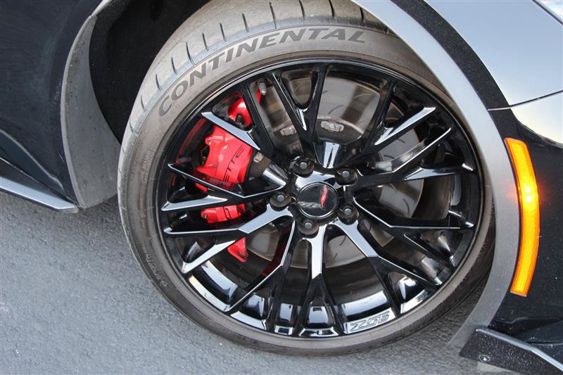 Used 2018 Chevrolet Corvette Z06 RWD image 37