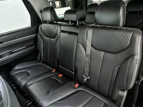 Used 2023 Hyundai Palisade SEL AWD/4WD image 16