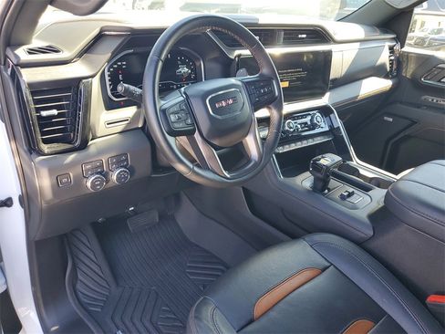 Used 2023 GMC Sierra 1500 AT4 w/ AT4 Premium Package image 16