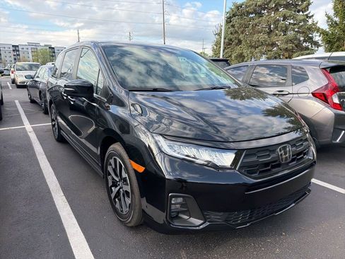 Used 2025 Honda Odyssey EX-L image 4