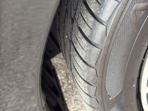 Used 2011 Mitsubishi Eclipse GS Sport image 9