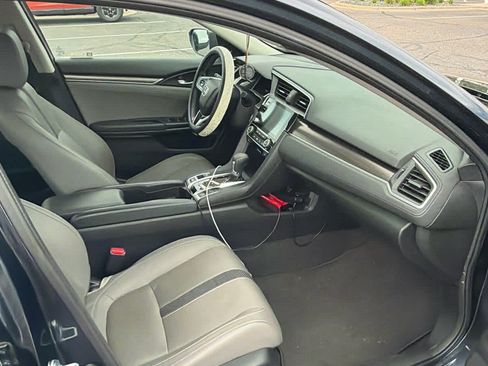 Used 2021 Honda Civic EX-L image 4