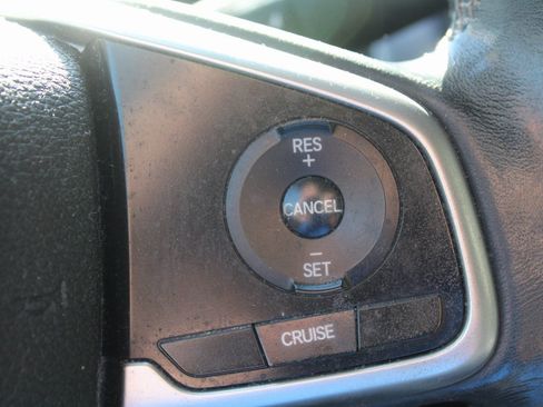 Used 2018 Honda Civic EX-T image 29