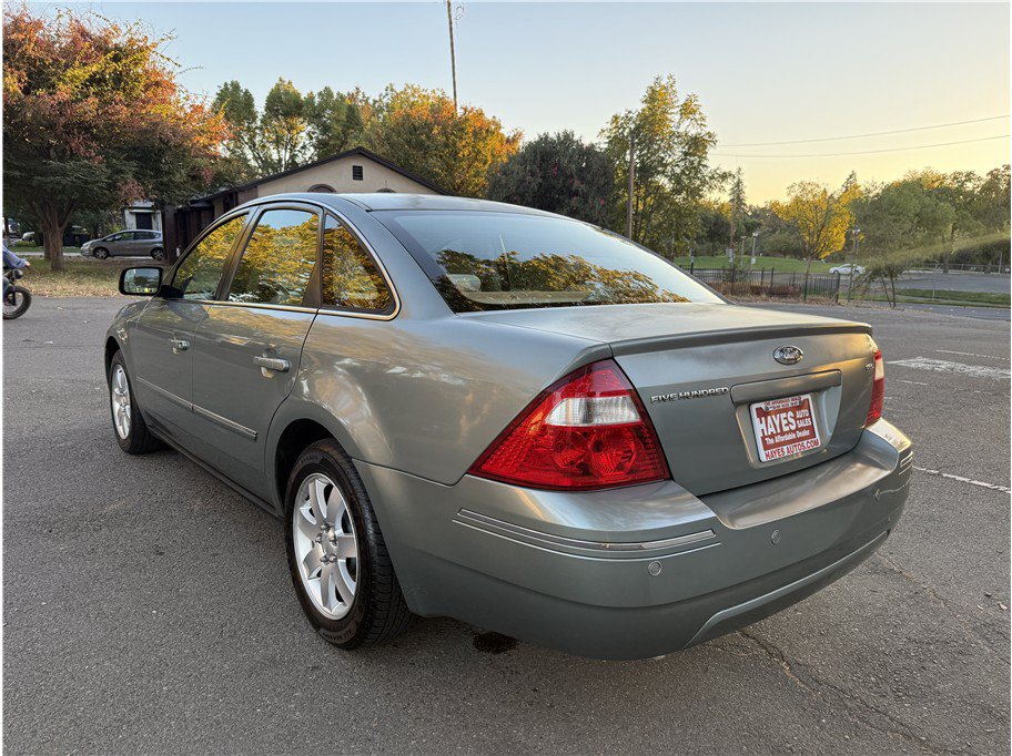 Used 2005 Ford Five Hundred SEL FWD image 3
