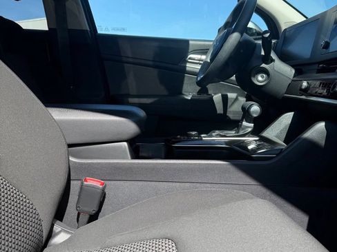 Used 2024 Kia Sportage LX AWD/4WD image 9
