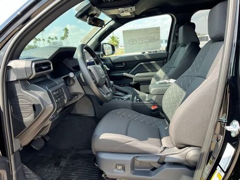 New 2026 Toyota Tacoma SR AWD/4WD image 15