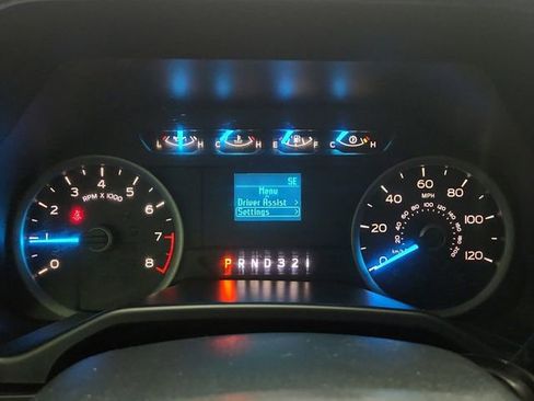 Used 2016 Ford F150 XLT AWD/4WD image 9