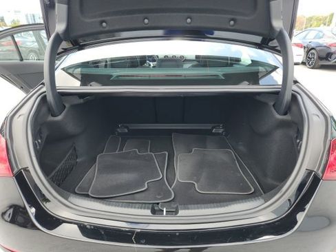 Used 2025 Mercedes-Benz C 300 Sedan image 20