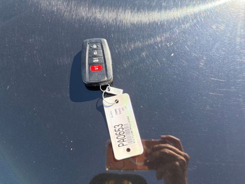 Used 2023 Toyota Camry SE image 30