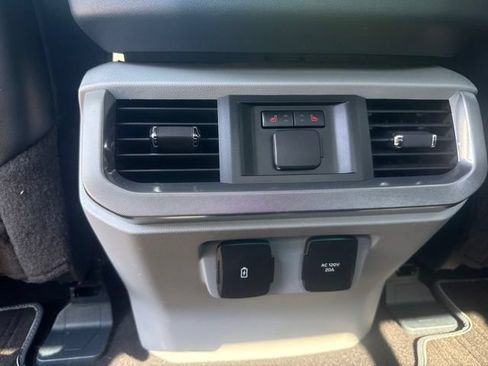 Used 2023 Ford F150 Limited AWD/4WD image 12