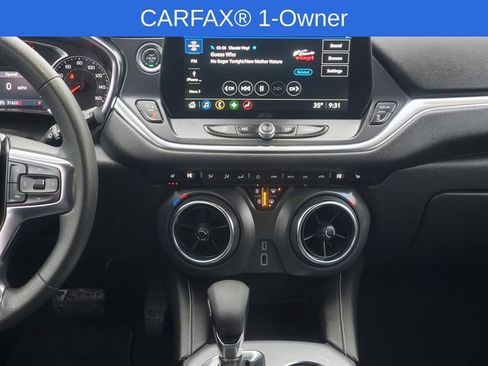 Used 2025 Chevrolet Blazer LT AWD/4WD image 30