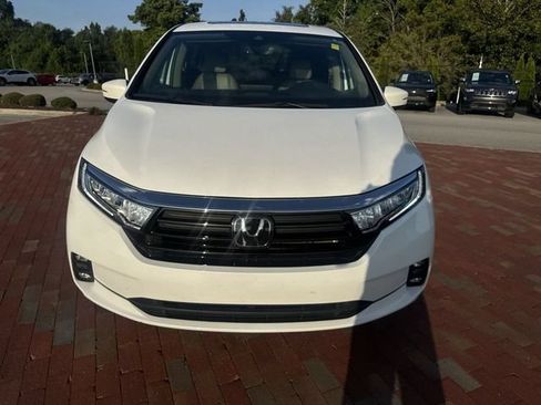 Certified 2024 Honda Odyssey EX-L image 25