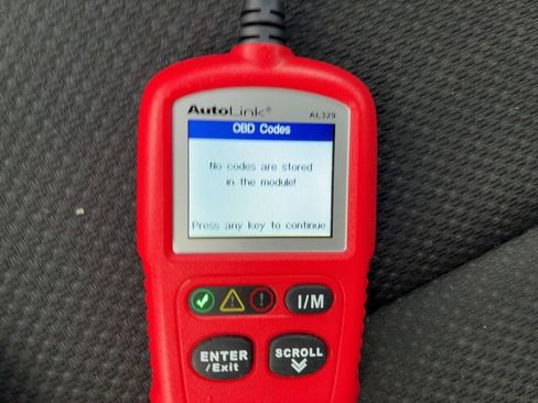 Used 2018 Honda HR-V LX image 17