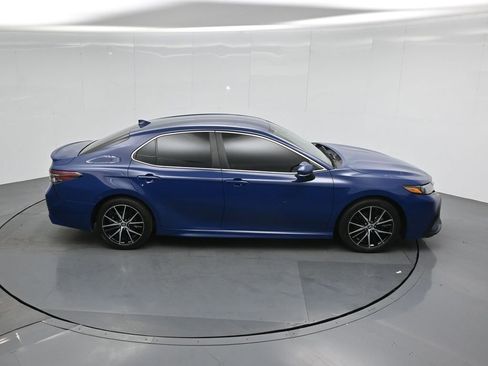 Used 2023 Toyota Camry SE w/ Cold Weather Package image 38