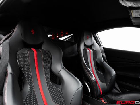 Used 2020 Ferrari F8 Tributo image 45