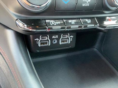 Certified 2025 Dodge Durango GT AWD/4WD image 26