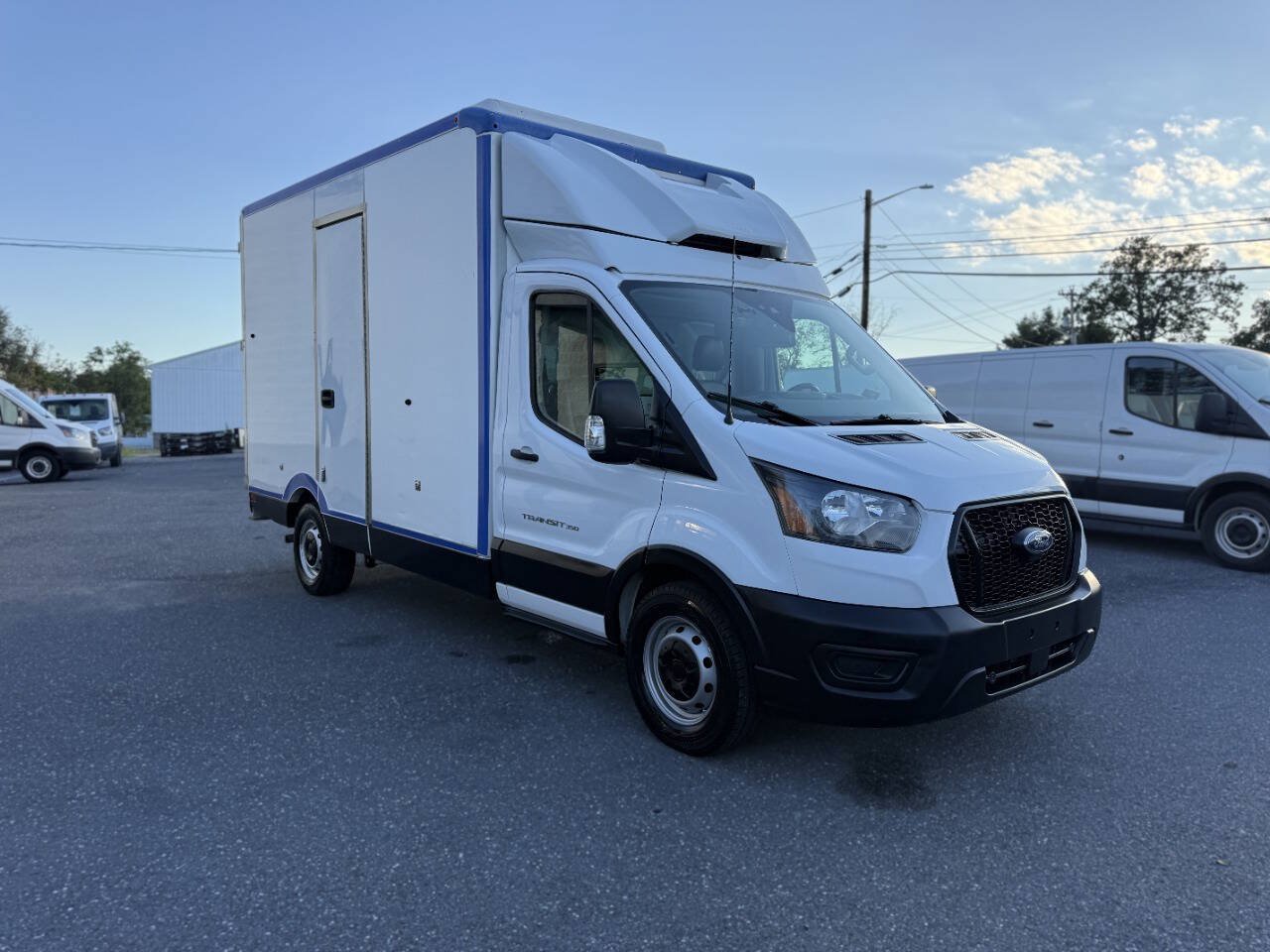 Used 2022 Ford Transit 350 w/ Upfitter Package RWD image 4