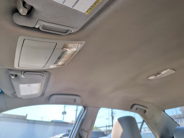 Used 2014 Toyota Camry LE FWD image 22