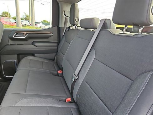 Used 2025 Chevrolet Silverado 1500 LT image 16