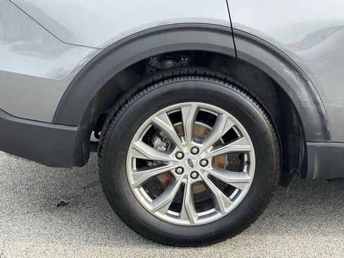 Used 2023 Ford Explorer Limited image 41