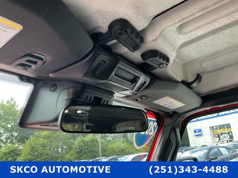 Used 2024 Jeep Wrangler Unlimited Sport AWD/4WD image 26