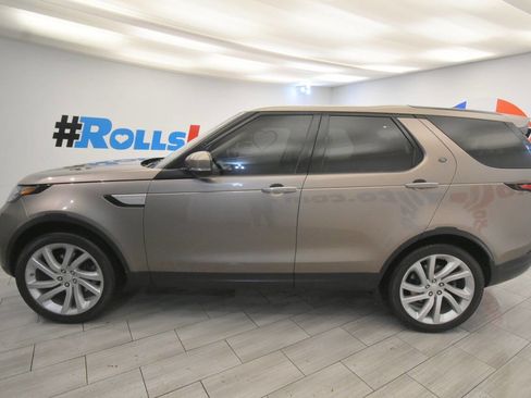 Used 2017 Land Rover Discovery HSE Luxury image 5