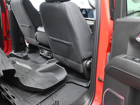 Used 2022 Chevrolet Silverado 1500 LT AWD/4WD image 25