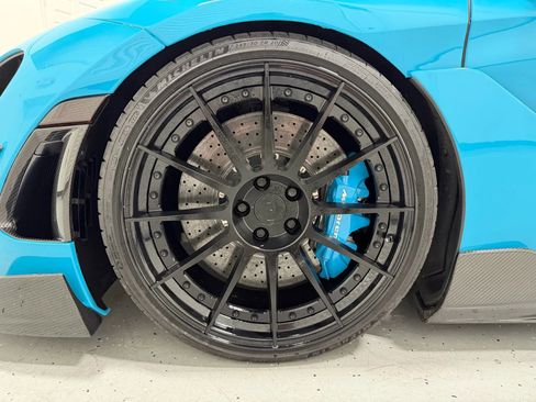 Used 2020 McLaren 720S Luxury image 11