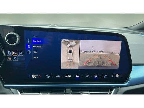 Certified 2025 Chevrolet Equinox EV LT image 19