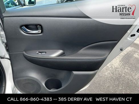 Used 2023 Nissan Leaf S FWD image 19