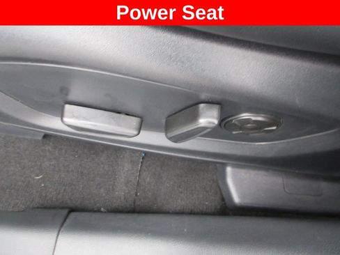 Used 2025 Ford Explorer ST AWD/4WD image 30