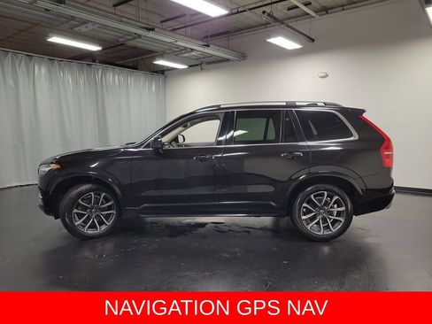 Used 2017 Volvo XC90 T6 Momentum w/ Vision Package AWD/4WD image 6
